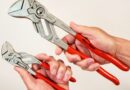 Squeeze, don’t tear: the Knipex Pliers Wrench